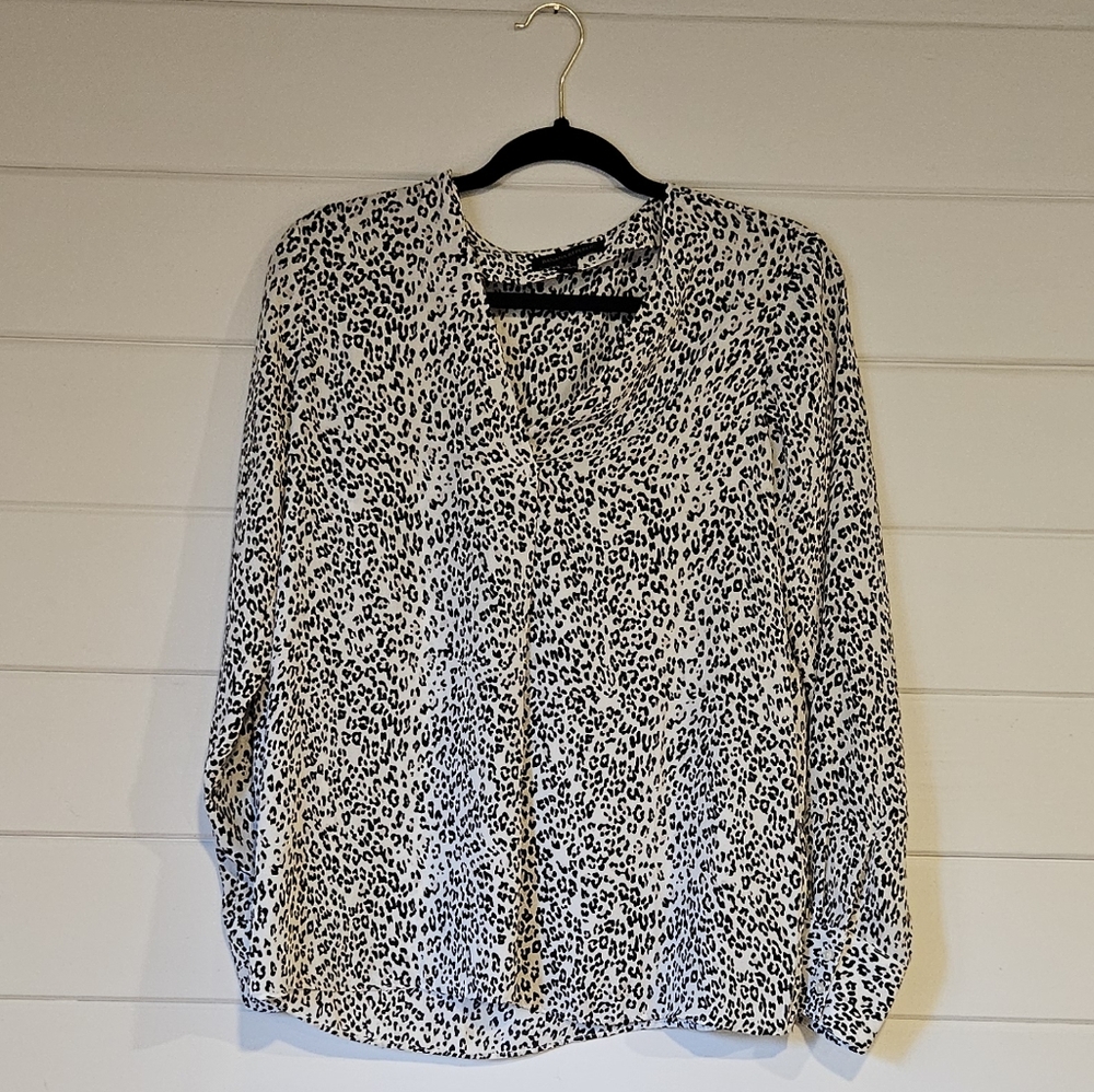 Banana Republic Snow Leopard Patterned Blouse (S)